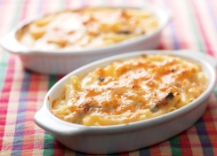 こんがりいい色に仕上がる♪ グリルDEマカロニグラタン